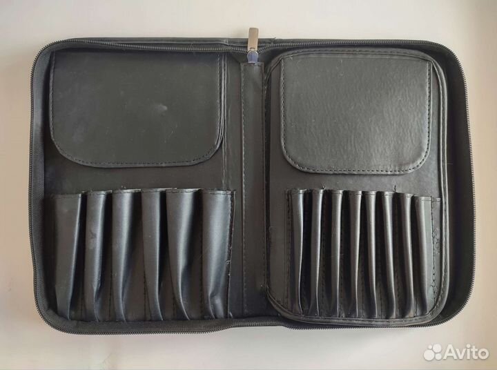 Пенал/чехол под кисти для макияжа