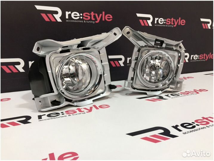 Туманки Toyota Land Cruiser 200 R738