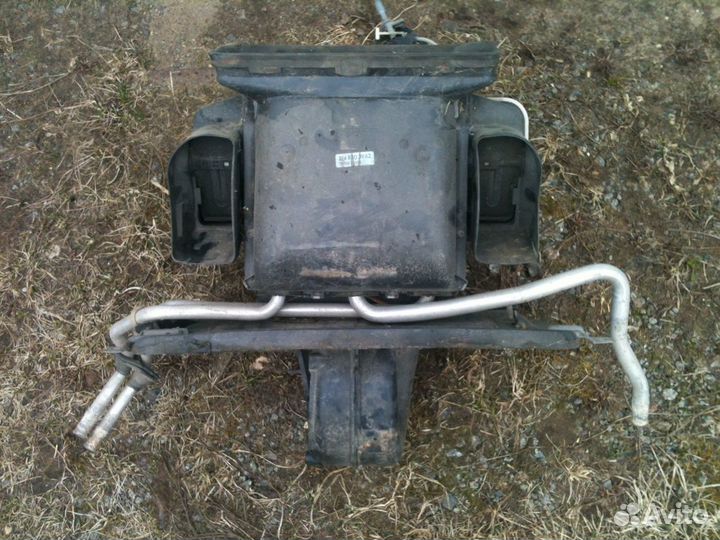Мерседес 124 корпус печки в сборе