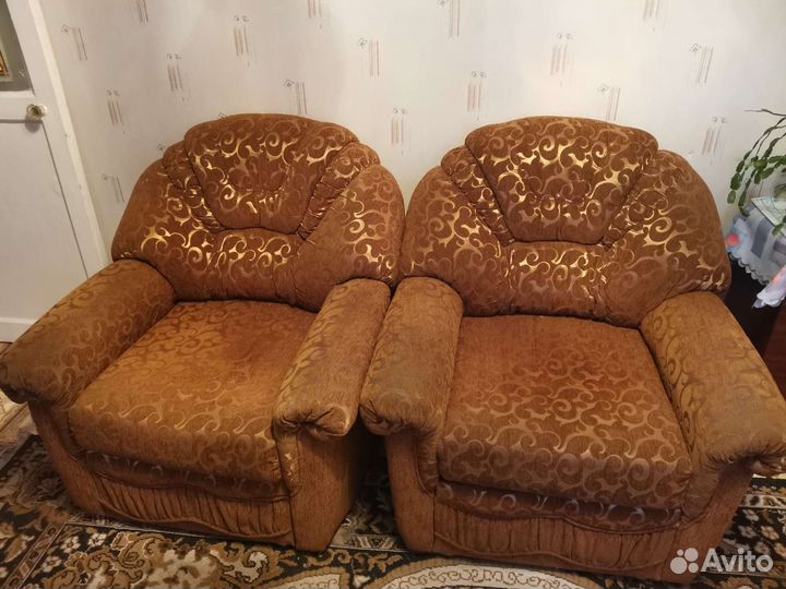 Диван и 2 кресла бу