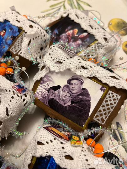 Новогодние игрушки в ретро стиле