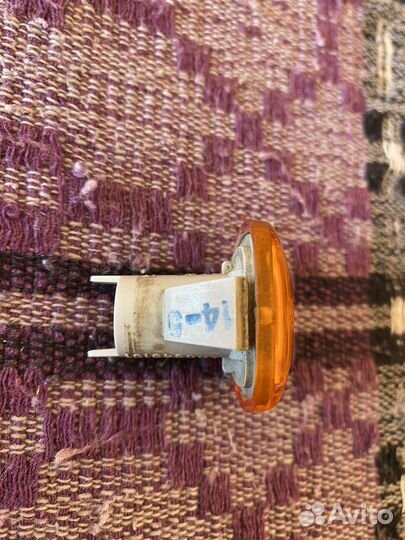 Повторитель поворота в крыло 4D0949101