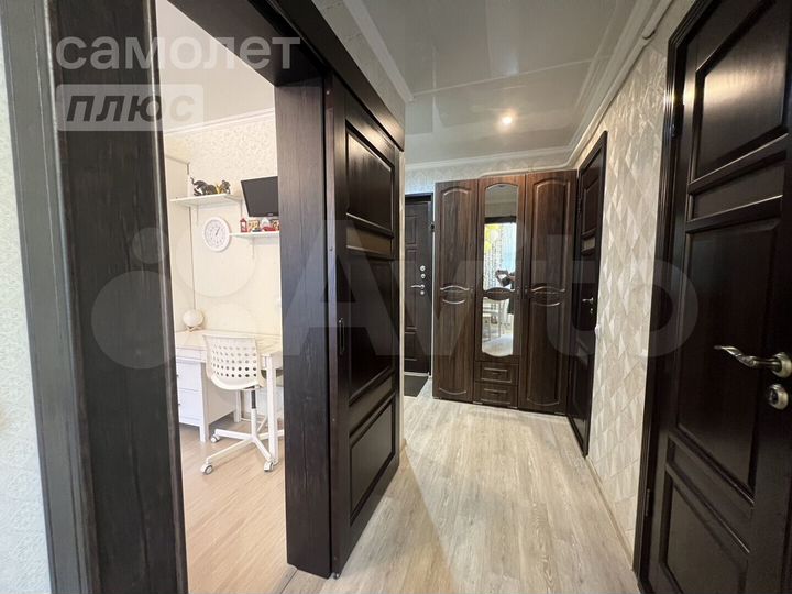 2-к. квартира, 52,3 м², 1/9 эт.