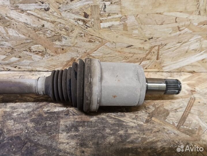 Привод левый LADA Vesta