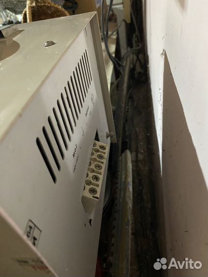 Стабилизатор электро механический