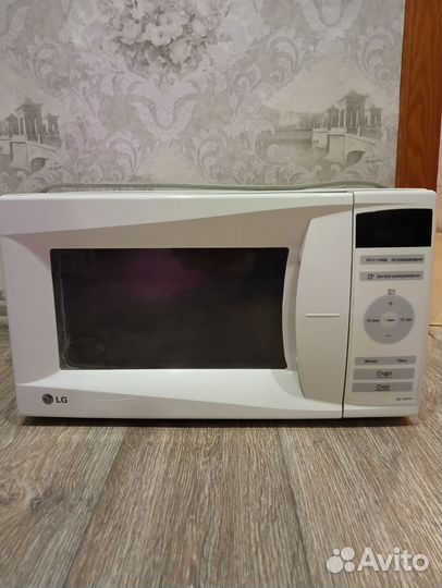 Микроволновая печь LG MS-1947W на запчасти
