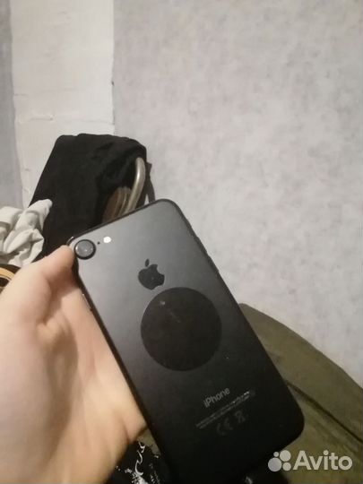 iPhone 7, 32 ГБ