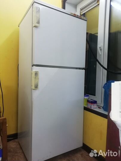 Холодильник (Двухкамерный)