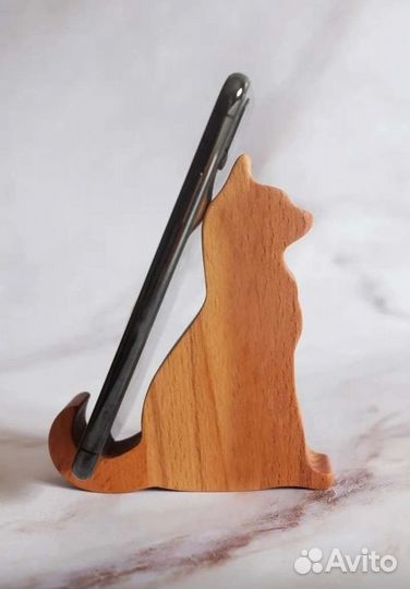 Подставка для смартфона деревянная