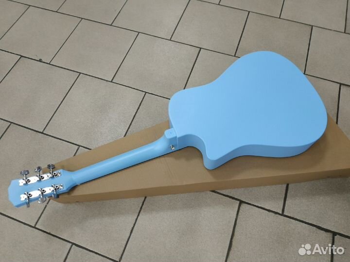 Гитара акустическая новая