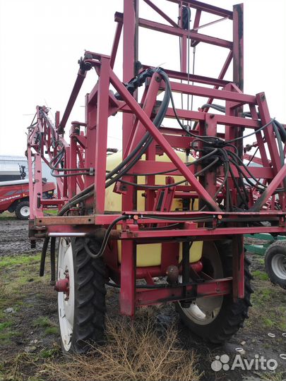 Опрыскиватель Hardi 2800, 1993