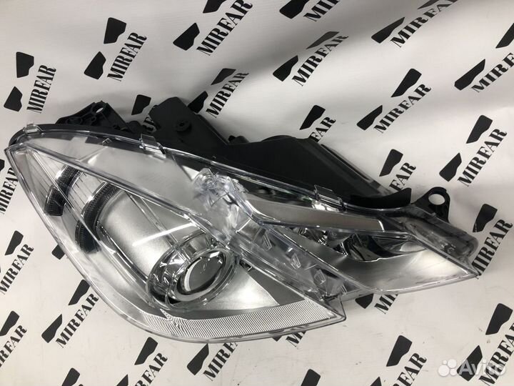 Фара правая Mercedes Benz E klasse c207 2009-2013