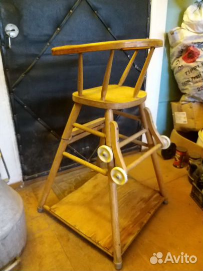 Детский стульчик и стол для кормления СССР