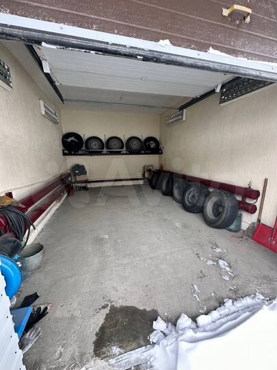 Гараж