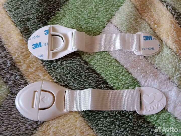 Держатель,блокиратор