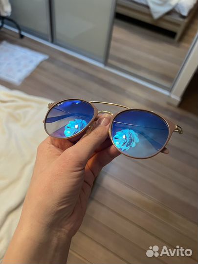 Солнцезащитные очки ray ban зеркальные