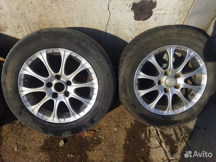 Автомобильные диски r15