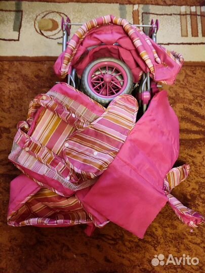 Кукольная коляска