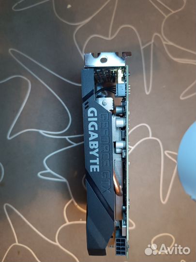 Видеокарта Gigabyte 1660