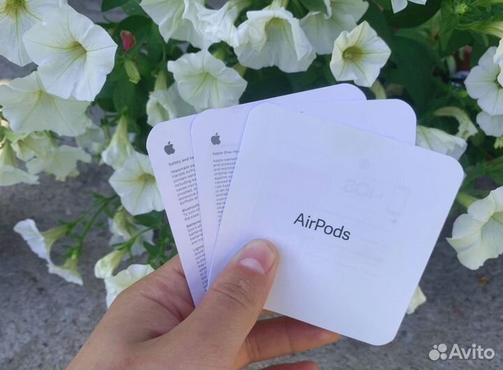 AirPods новые