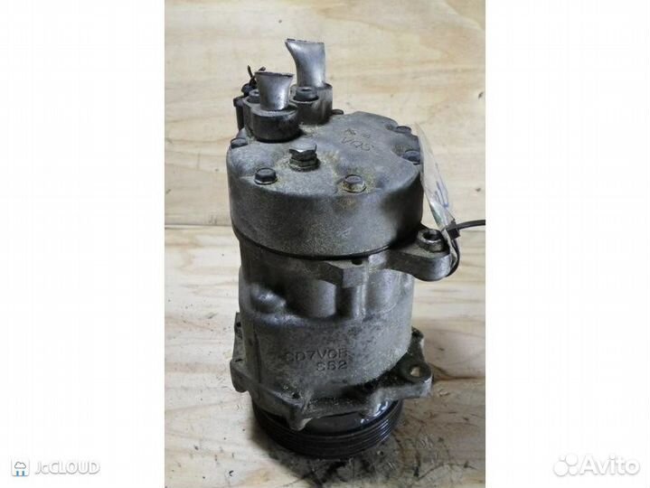 Компрессор кондиционера на volkswagen golf 1J1 AZJ