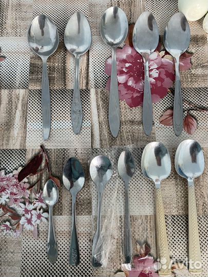 Кастрюли, ложки, ножи,дуршлаг