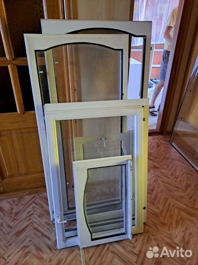 Деревянные оконные рамы бу