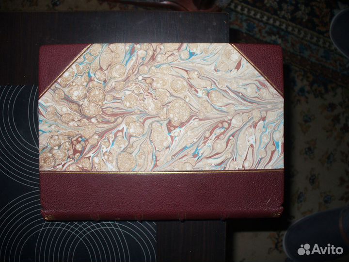 Книга в подарок