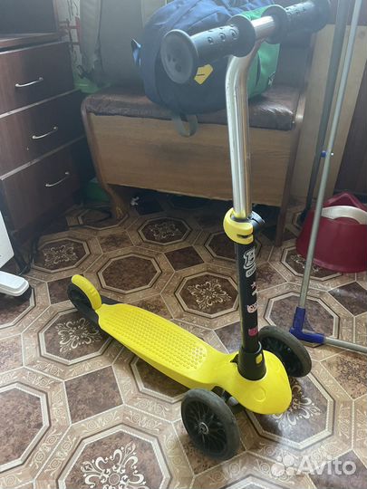 Самокат детский трехколесный