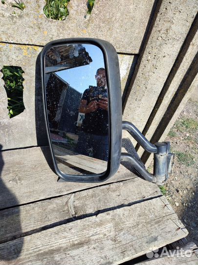 Боковые зеркала левое и правое Volvo Fh12