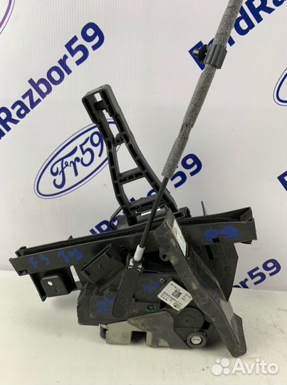 Замок двери задний правый Ford Focus 3 CB8