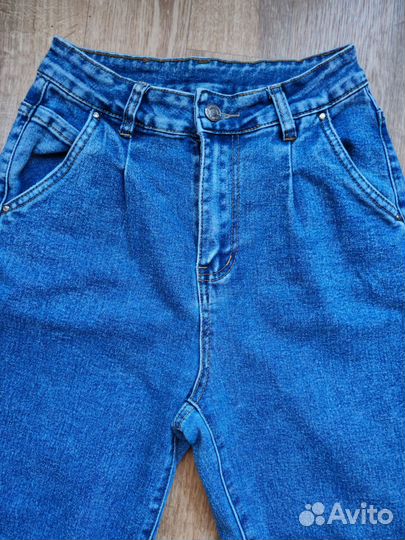 Джинсы женские