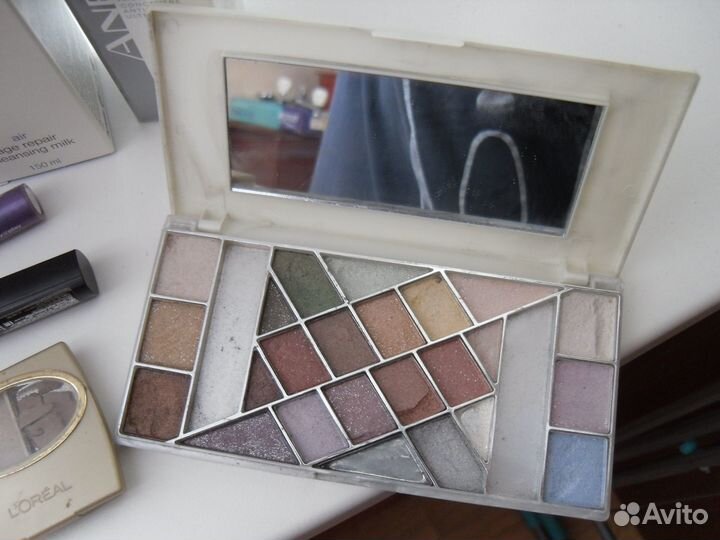 Косметика просроченная