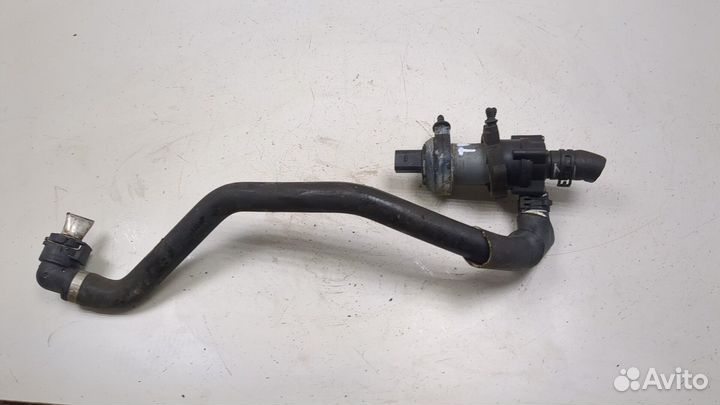 Насос водяной Porsche Cayenne, 2004