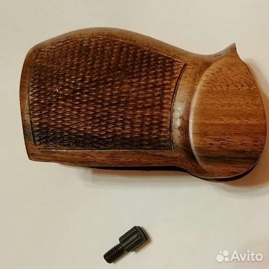 Рукоятка орех и винт на п-м17т и аналоги