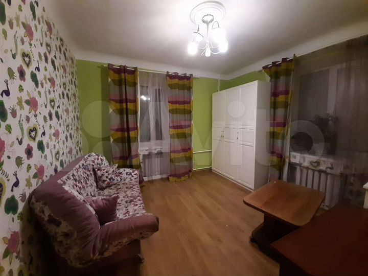 4-к. квартира, 97 м², 4/5 эт.