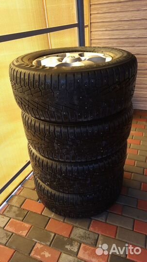 Nokian Tyres Hakkapeliitta 7 285/60 R18