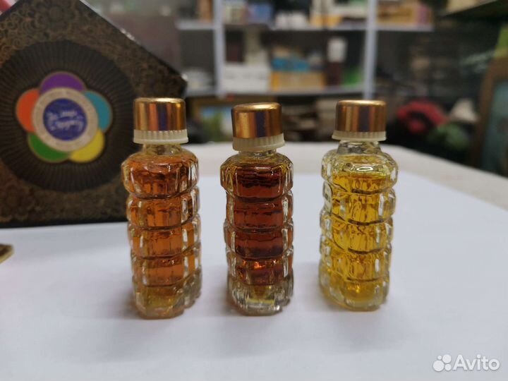 Духи За мир и дружбу Новая Заря СССР (Ч)