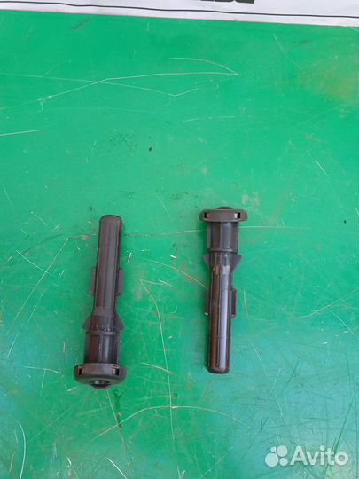 Направляющие подголовника Opel Astra H