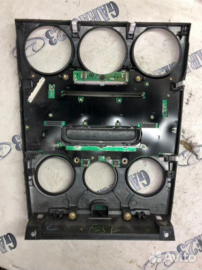 Консоль магнитолы mazda 6 gg