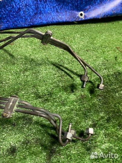 Трубка топливная Audi A4 B6 AKE 2002