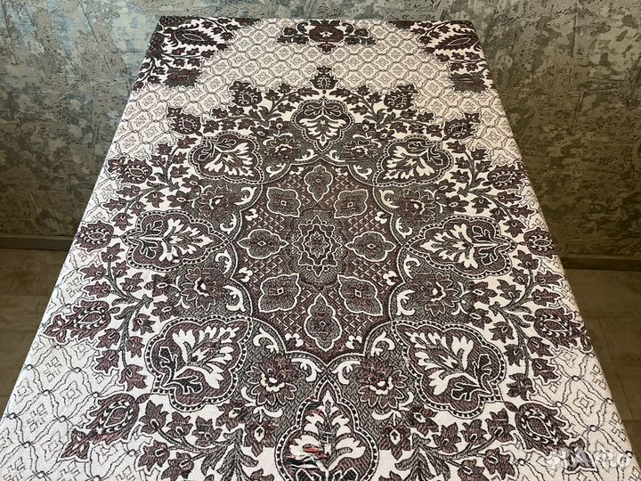 Скатерть и шаль