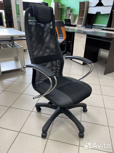 Компьютерное кресло