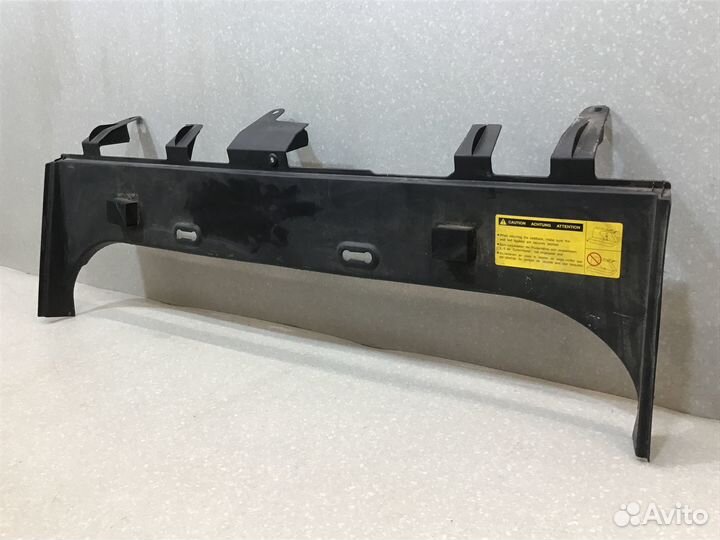 Обшивка багажника Toyota Corolla E12 2001-2006