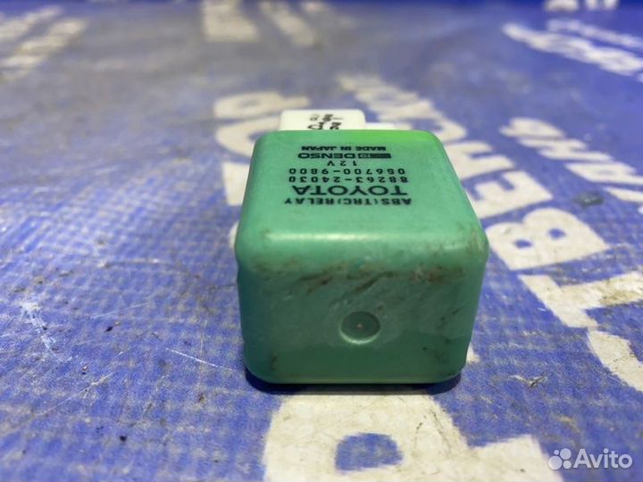 Реле Lexus Gs300 седан 1996