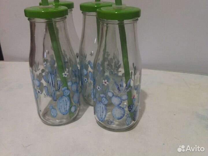 Новый набор стаканов 4 шт в форме бутылки 330 мл