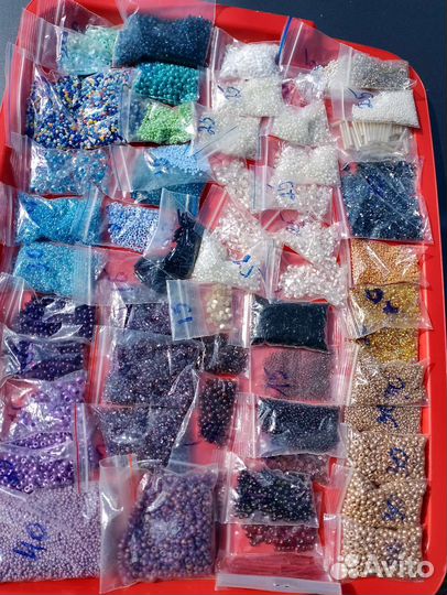 Бисер, бусины