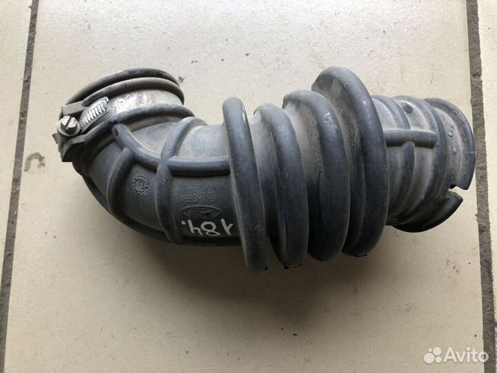 Патрубок воздушного фильтра Ford Focus 3 1.6