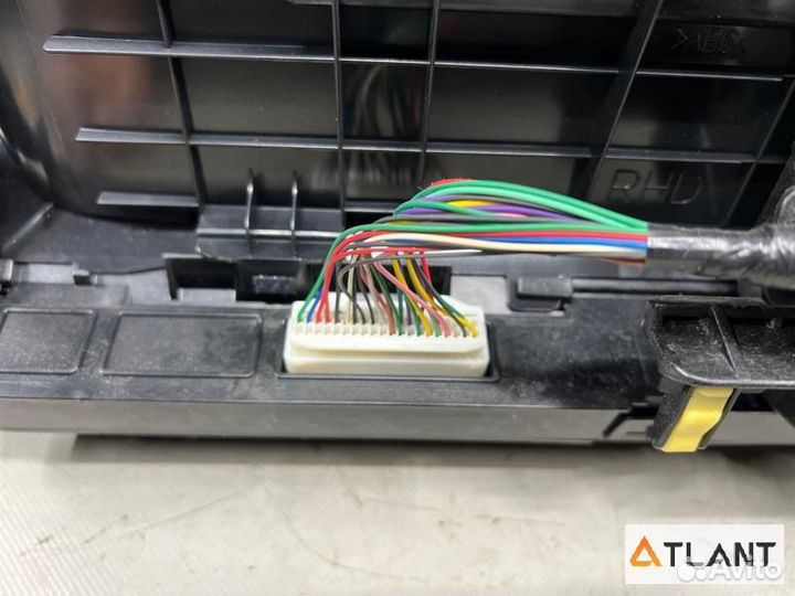 Спидометр toyota prius