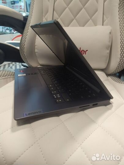 Ноутбук Lenovo 14